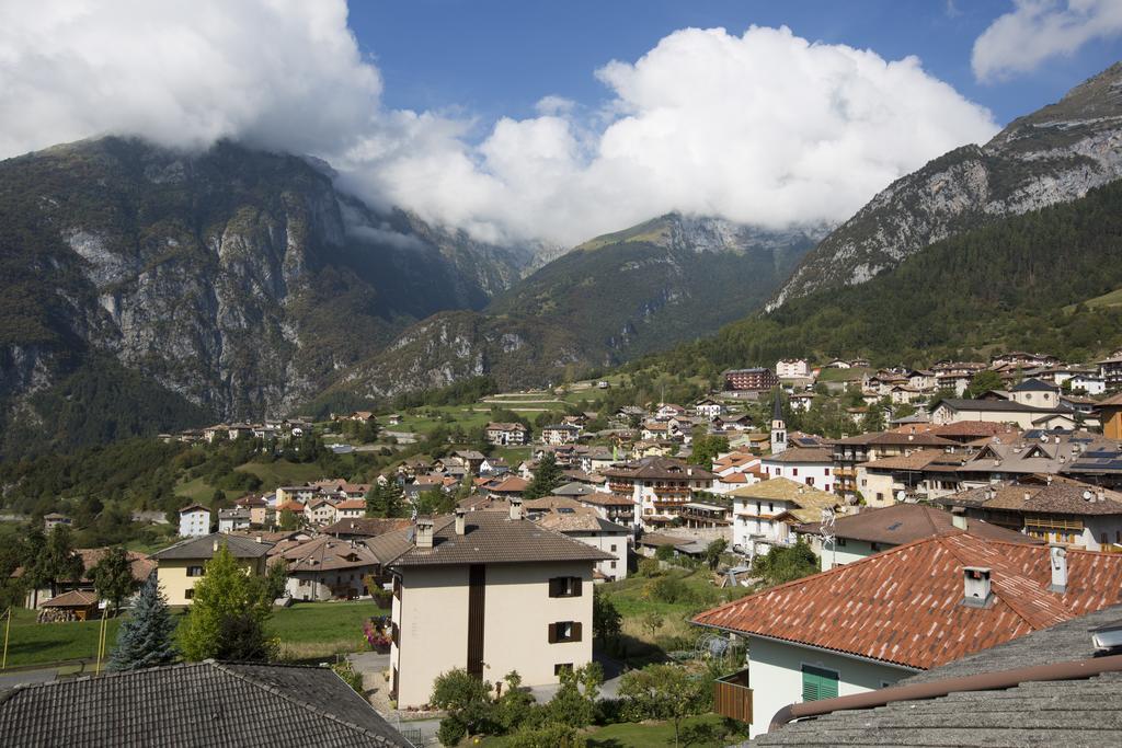 Hotel Cima Tosa San Lorenzo Dorsino Eksteriør bilde